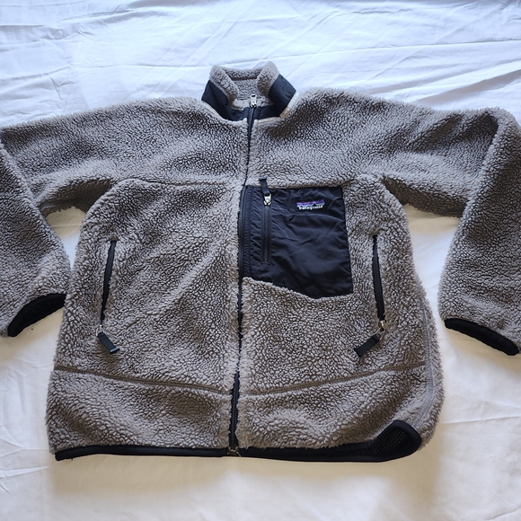 Patagonia Men's Classic Retro-X Dee Pile Fleece Gray/Black Jacket Size Xsmall